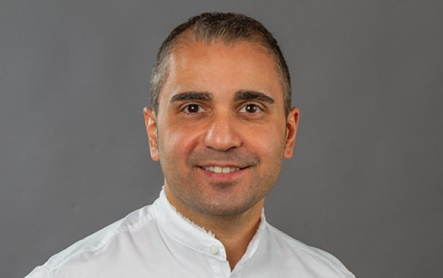 Özder Omar, Geschäftsführer DE-PACK